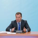 Востребованные рабочие профессии в СПб. 
                            Медведев заявил, что пенсии превысят прожиточный минимум вдвое