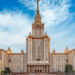 Востребованные рабочие профессии в СПб. 
                            Российские студенты не смогут платить за учёбу